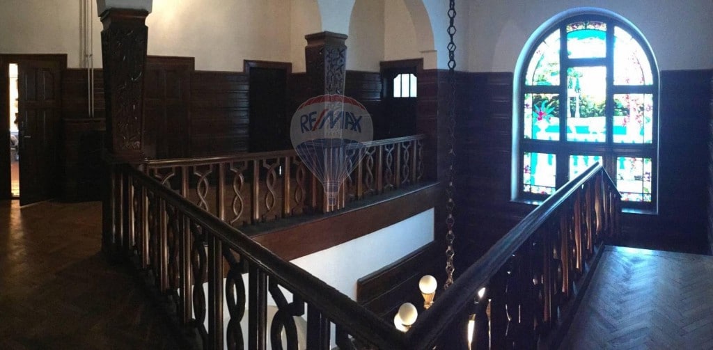 למכירה טירה רחבת ידיים בעיר קרנוב, צ'כיה — תמונה 11