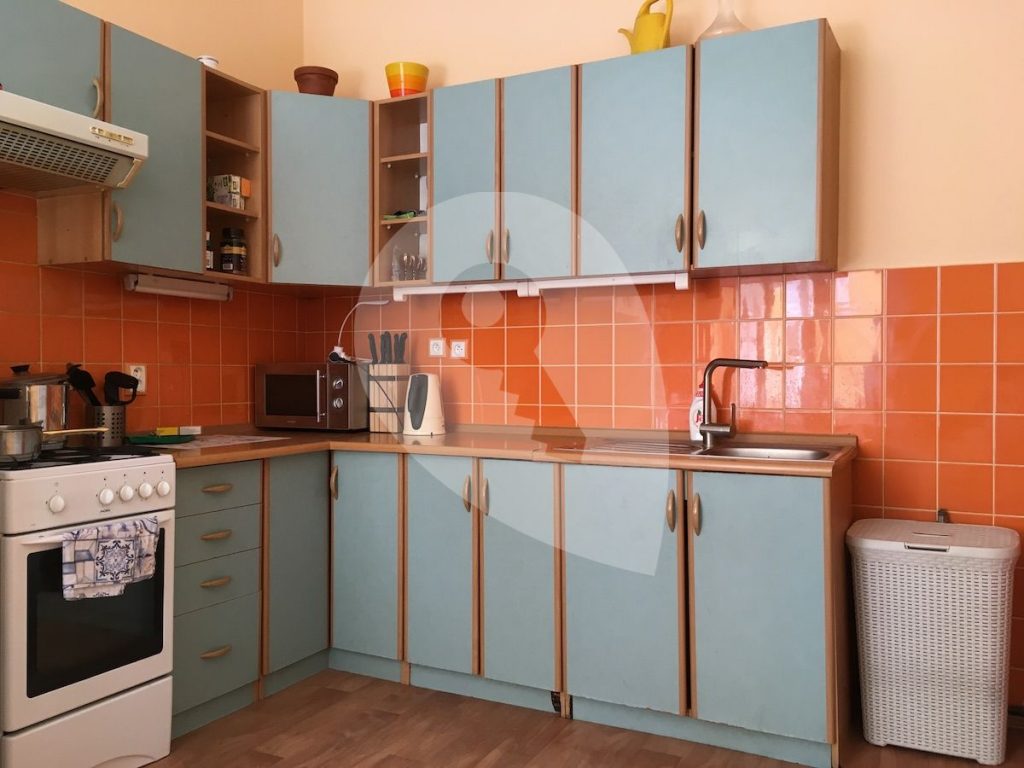 למכירה דירת 2 חדרים בשכונת ורשוביצה בפראג — תמונה 5