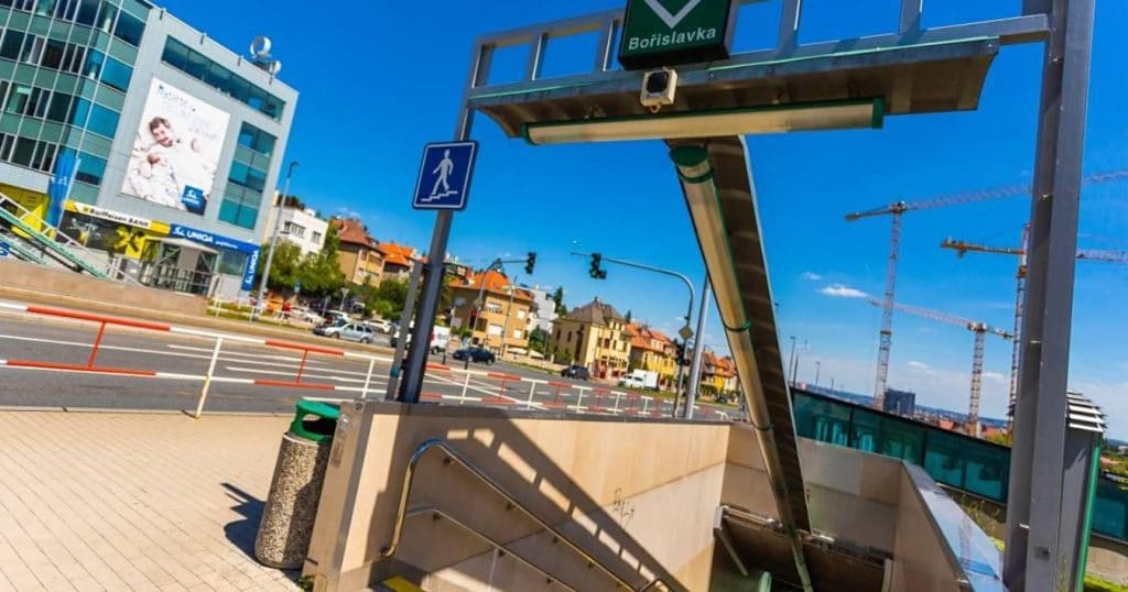 למכירה בפראג 6 דירת 2+1 בגודל 50 מ"ר — תמונה 3