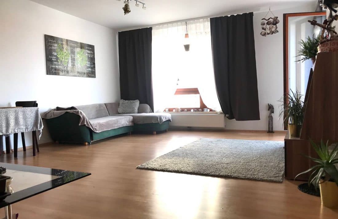 למכירה בפראג 9 דירת ⁦2+KK⁩ בגודל 70 מ"ר