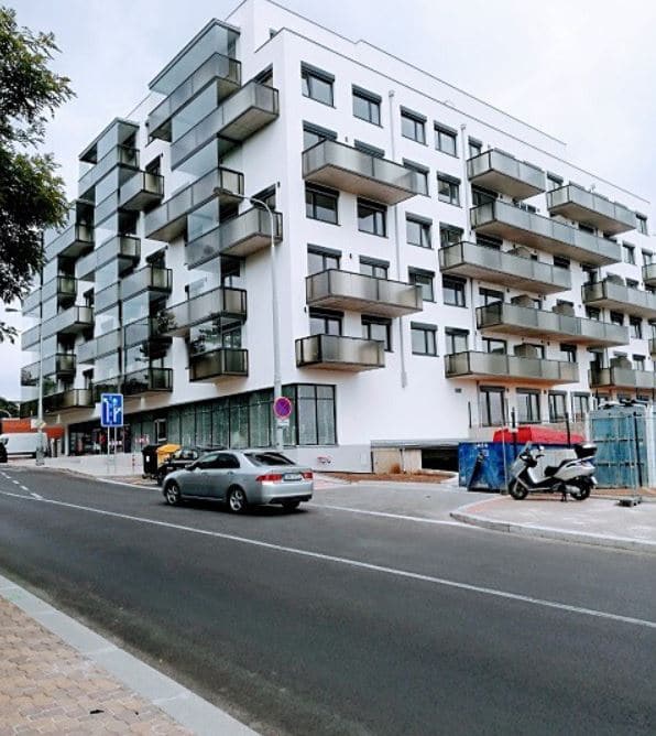 למכירה בפראג 10 דירת ⁦1+KK⁩ בגודל 38 מ"ר