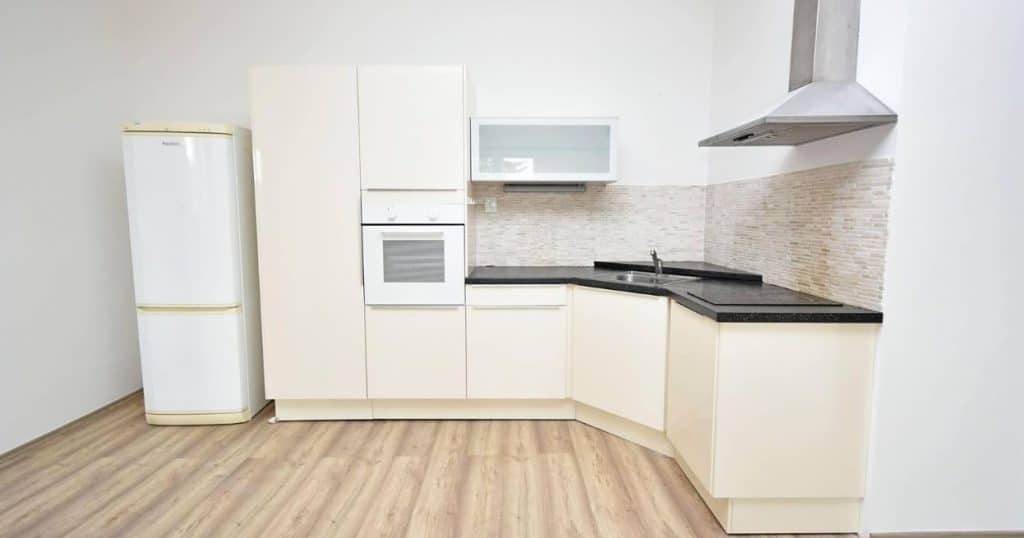 למכירה בפראג 6 דירת 2+KK בגודל 46 מ"ר — תמונה 8