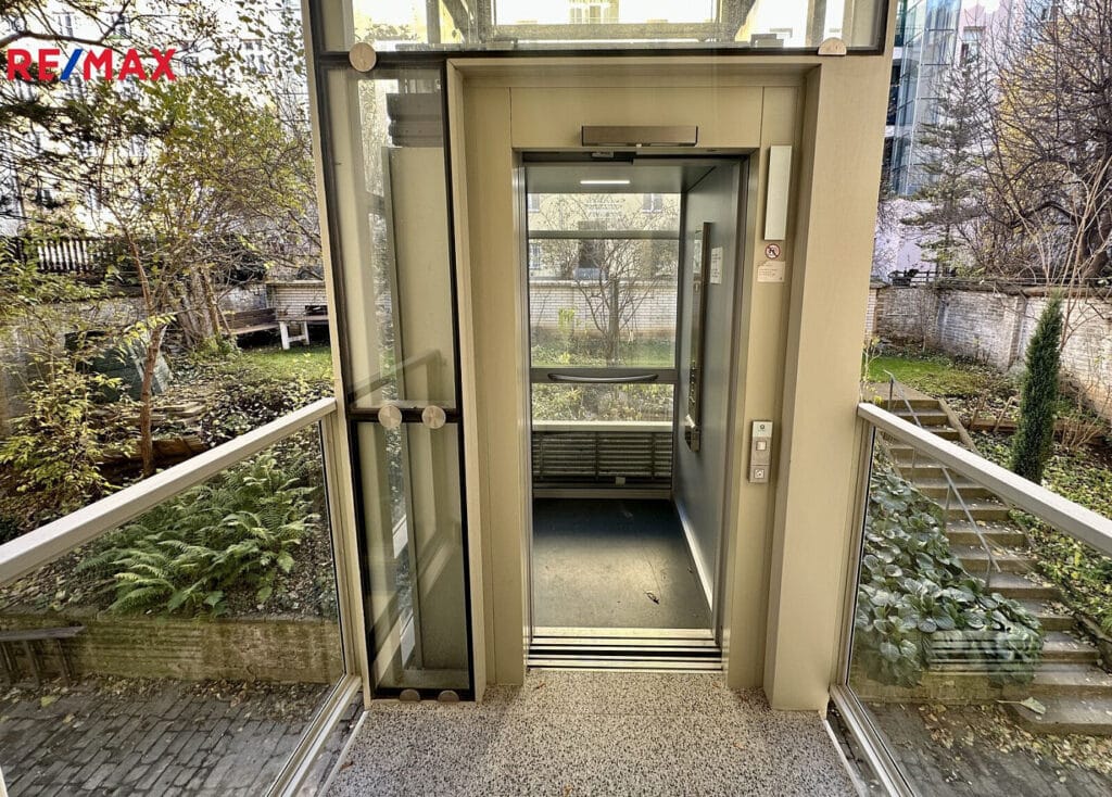למכירה בפראג 10 דירת 2+KK בגודל 43 מ"ר — תמונה 10