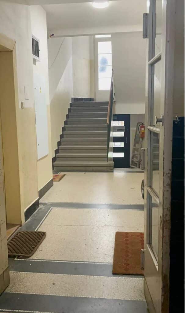 למכירה בפראג 6 דירת ⁦2+KK⁩ בגודל 40 מ"ר — תמונה 3