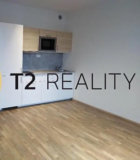 למכירה בפילזן דירת ⁦1+KK⁩ בגודל 27 מ"ר