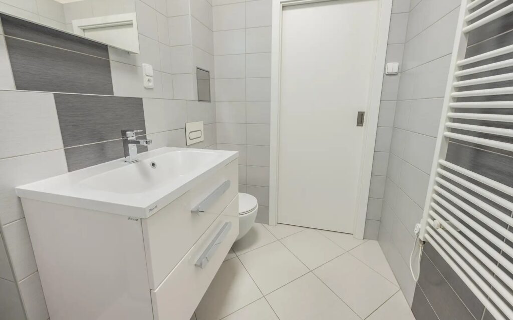 למכירה בפראג 3 דירת 2+KK בגודל 45 מ"ר — תמונה 8