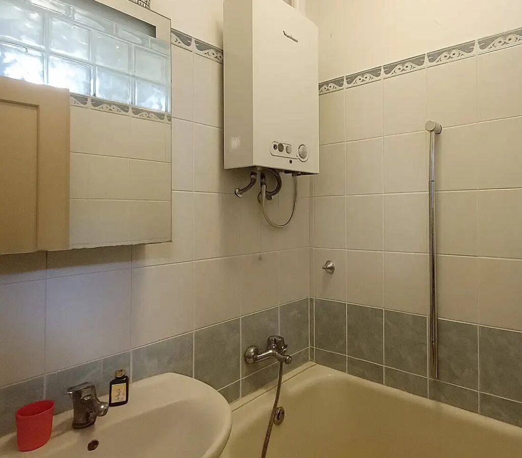 למכירה בפראג 4 דירת 2+KK בגודל 42 מ"ר — תמונה 8