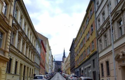 למכירה בפראג 3 דירת 3+1 בגודל 78 מ"ר