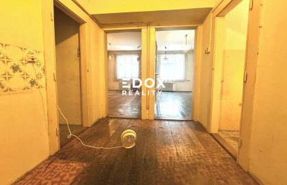 למכירה בפראג 10 דירת 1+1 בגודל 50 מ"ר