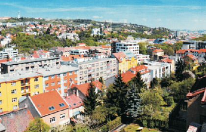 למכירה בניין משולב מגורים ומסחר בפראג 5