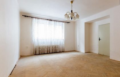 למכירה דירת 2+1 על 67 מ"ר בשכונת ורשוביצה בפראג